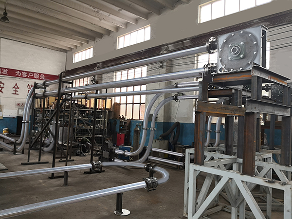 管鏈輸送機